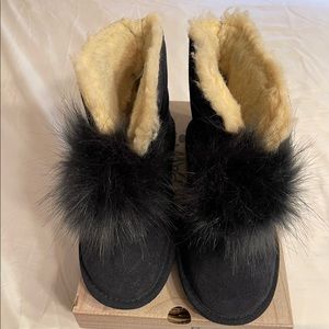 BearPaw Libby Short Boots